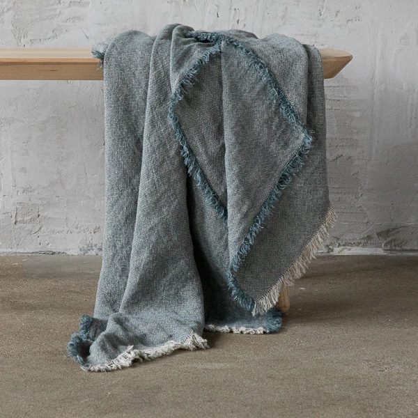 Rustico Fringe Throw Balsam Green LinenMe