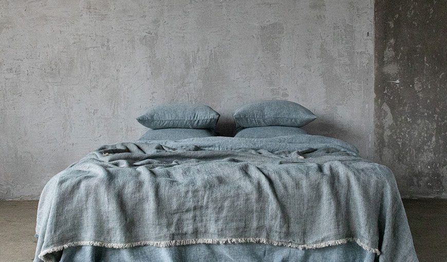 Stonewashed linen bedding in warm autumn colours