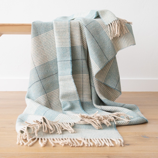 Wool Throw Aqua Luigi