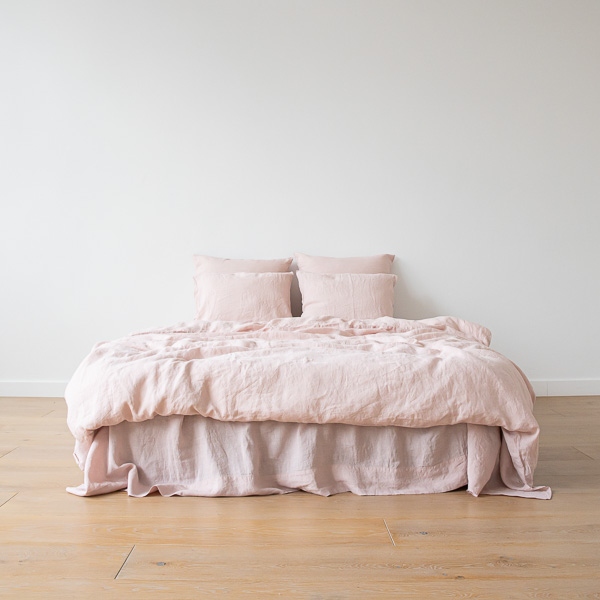 pink linen bed set for spring