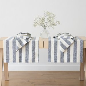 Linen runner striped indigo