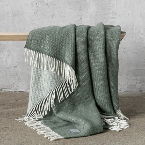 Moss Green Wool Throw Roberto