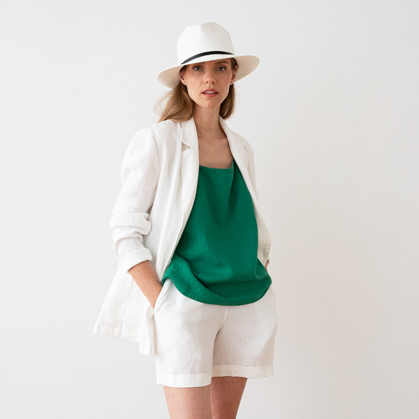 white linen shorts