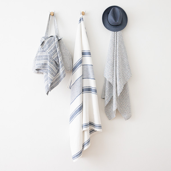 BeachTowel_Indigo_600x600