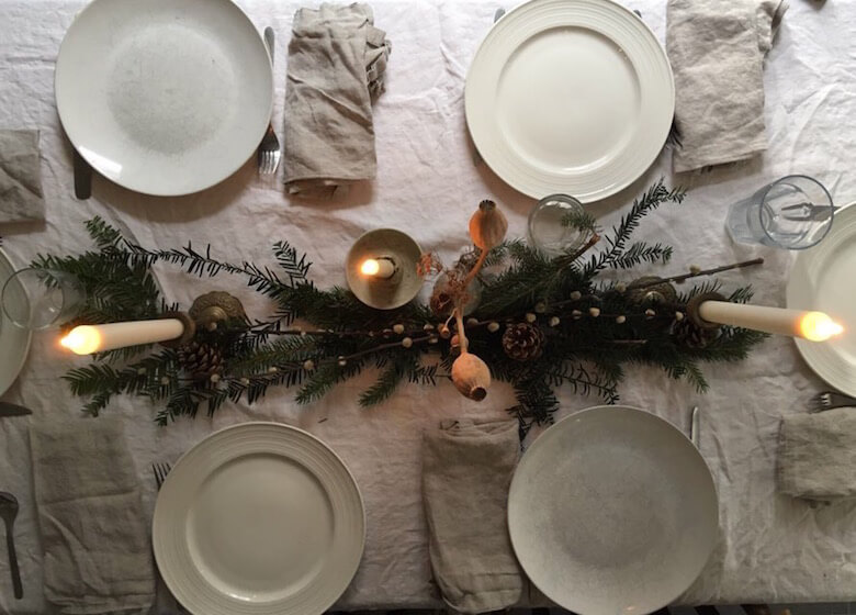 christmas table linen