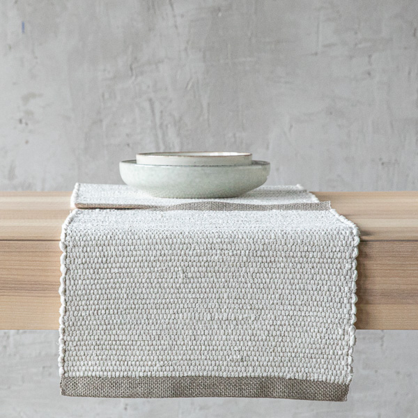 Lara_HandWovenPlacemat_OffWhite-Natural-2_600x600