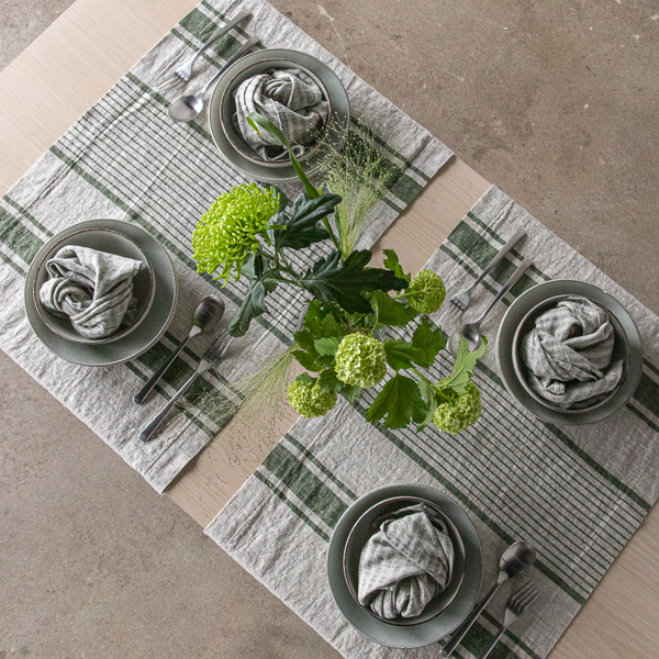 Provence_Runner_ForestGreen-19_600x600