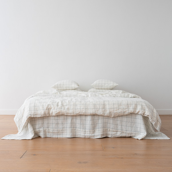 White Arctic Window Pane Washed Bed Linen Bed Set