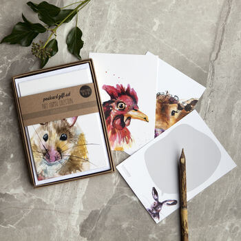 Animal illustration postcards with a pen