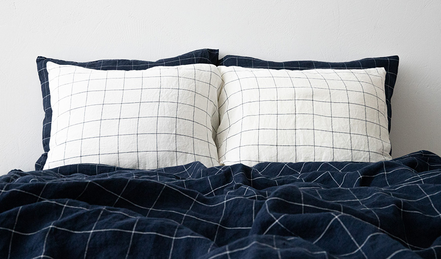 LinenMe block-colour and windowpane bedding